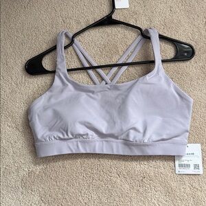 lululemon Energy Bra size 6  FAINT LAVENDER B NWT